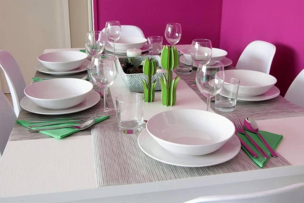 Center Big Apartment-family & Friends-5 Beds Appartement Málaga
