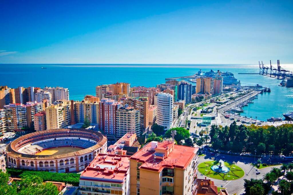 Center Big Apartment-family & Friends-5 Beds Appartement Málaga